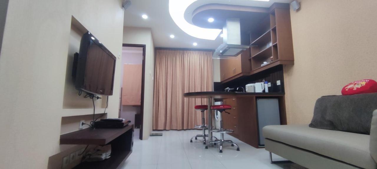 Classy! 2Br Apartment - Modern Comfort In West Jakarta Cbd Jacarta Exterior foto